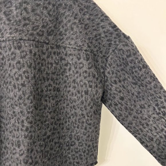 Gap Kids Leopard Print Shirt Jacket - Picture 7 of 7